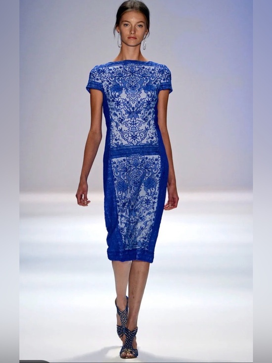 Tadashi Shoji Dresses & Skirts - TADASHI SHOJI Runway Blue and White Lace Short Sleeve Cocktail Dress Size 8
